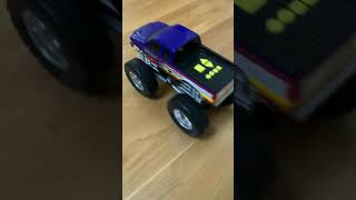 Road rippers 2004 Bigfoot monster truck 1st generation Extremely Rare [upl. by Ynoyrb]