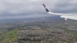 Landing at AUCKLAND International AIRPORT NZ [upl. by Grizelda]