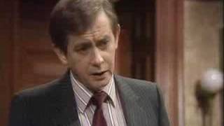 The empty hospital  Yes Minister  BBC comedy [upl. by Canter949]