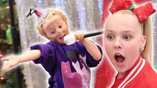 JoJo Siwa is Mini Mirandas New Assistant [upl. by Belita702]