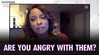 Is DJ Spinderella Angry with SaltNPepa  Hollywood Unlocked UNCENSORED [upl. by Athal380]