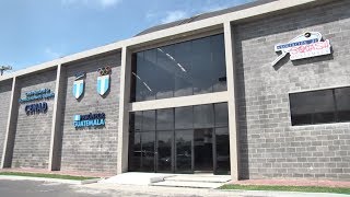 Instalaciones deportivas costaron Q20 millones y no han sido terminadas [upl. by Kariv]