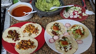 Tacos de longaniza con nopales [upl. by Anitnas]