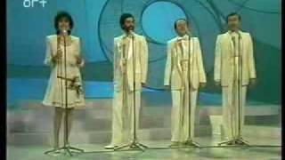 Eurovision 1981 Turkey Modern Folk Trio amp Aysegul Aldinc  Donme dolap [upl. by Milde]