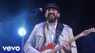 Juan Luis Guerra  La Calle Live ft Juanes [upl. by Homans]