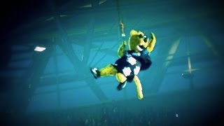 NFL Jacksonville Jaguars mascot Jaxson DeVille jumps off the roof of the Wembley Stadium 2013 [upl. by Quickman]