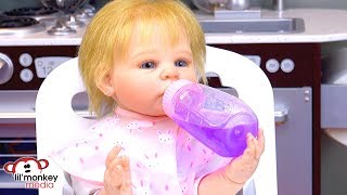 👶🏼 My Reborns Adelines Morning Routine and 1st BuildABear 🐻 [upl. by Ediva]