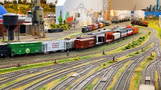 Beautiful Massive HO Scale Model Train Layout at The Treasure Coast Model Railroad Club [upl. by Sivat]