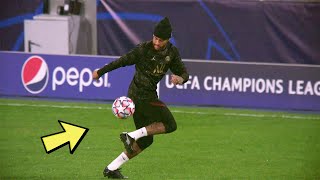 Neymar Jr Ridiculous Skills and Freestyle in Training [upl. by Gabriellia]